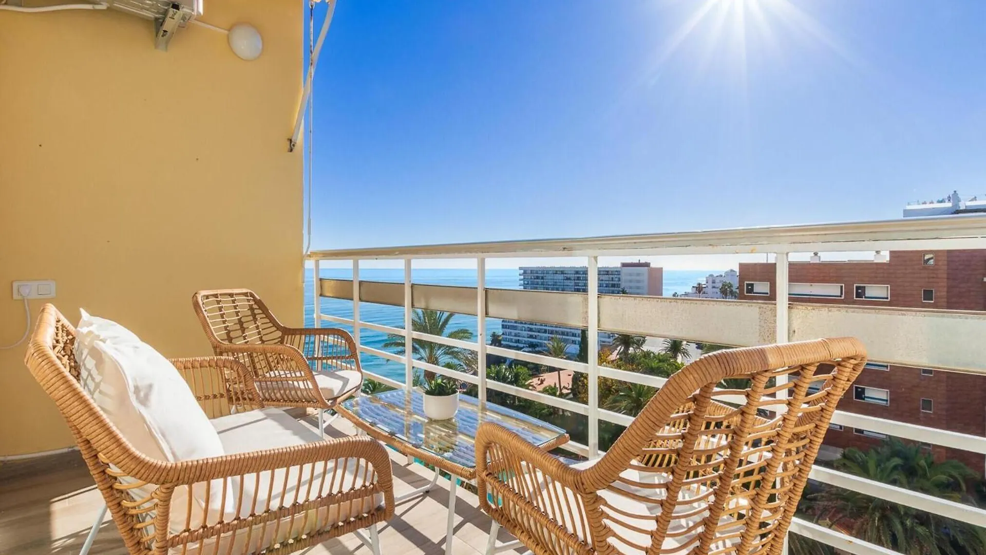 Sea-View Apartment In Torremolinos