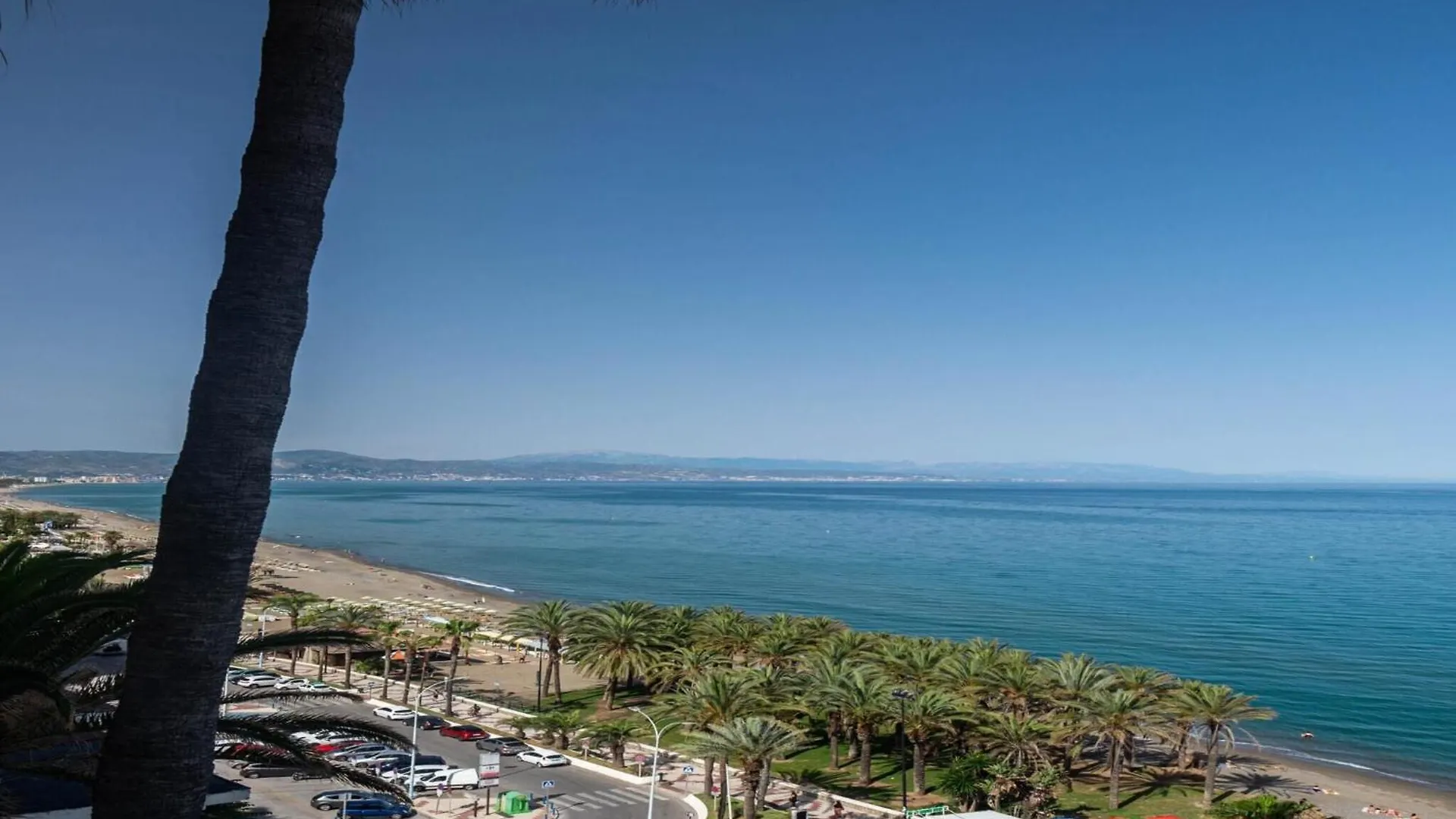 Sea-View Apartment In Torremolinos