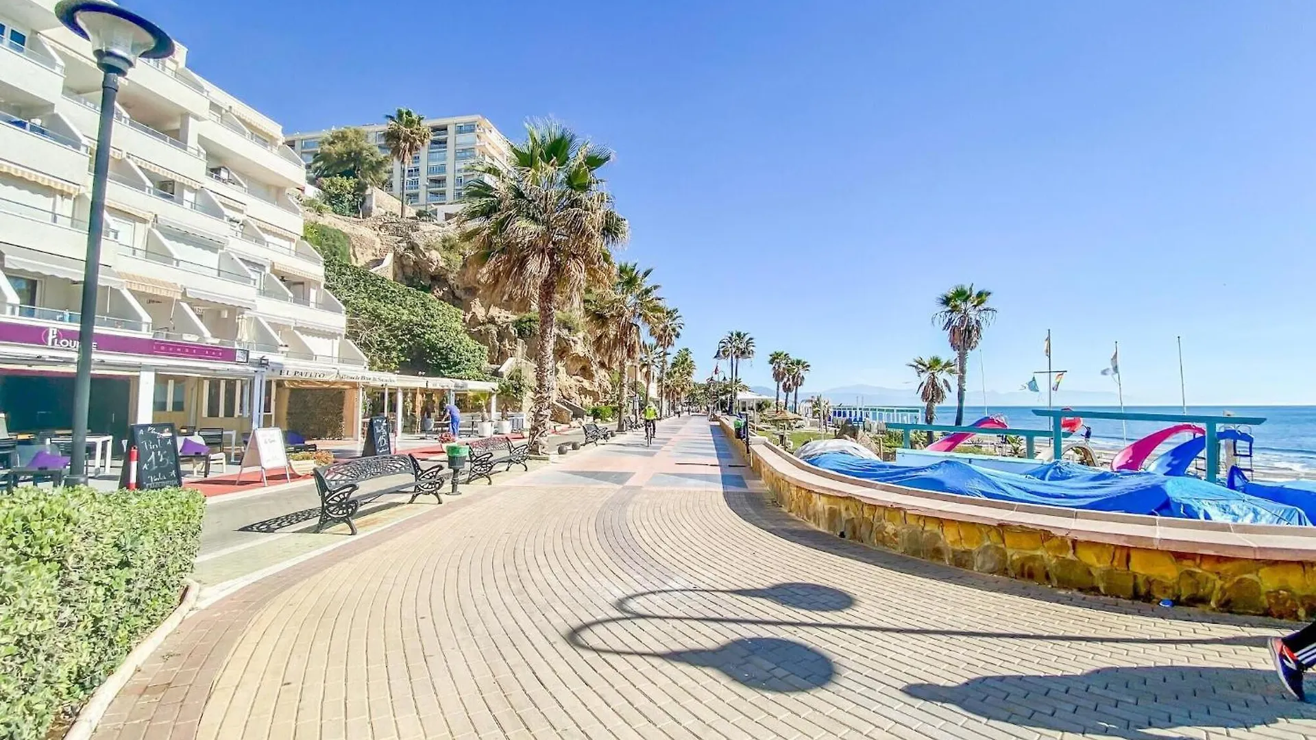 Sea-View Apartment In Torremolinos